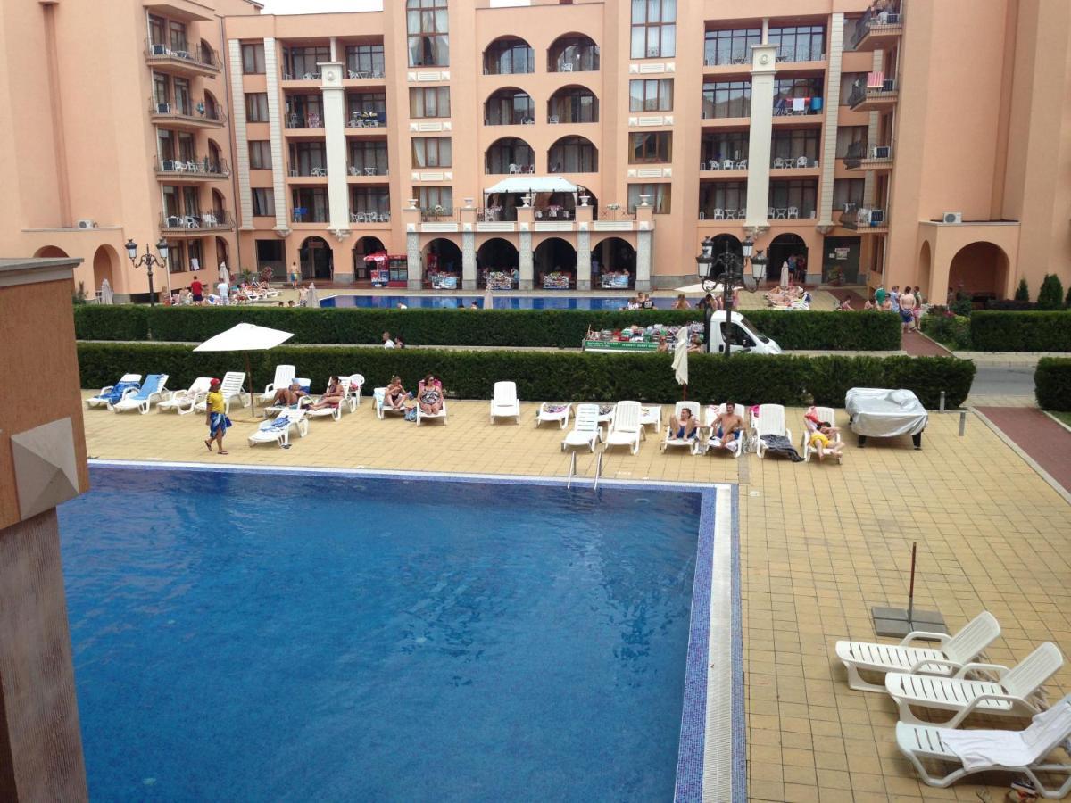 Aparthotel Palazzo Σάνι Μπιτς Εξωτερικό φωτογραφία